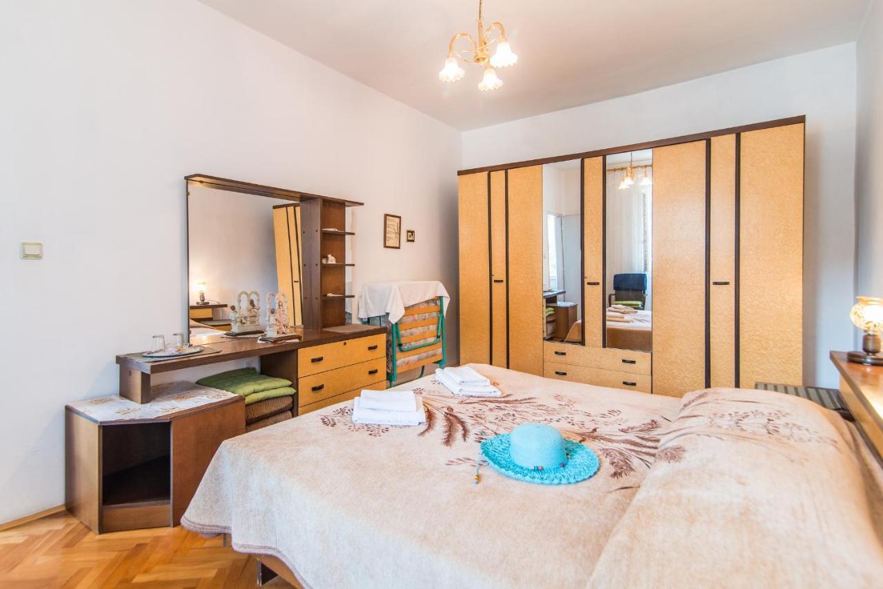 Room Sandra Rabac Exterior photo